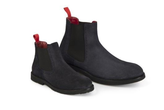 Chelsea boots leather rubber sole